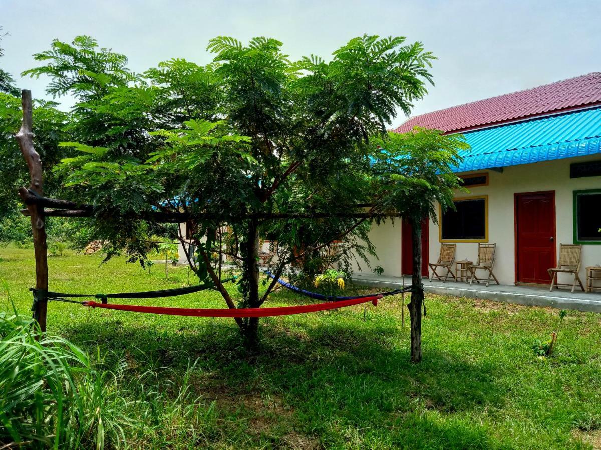 Baloo Guesthouse 코롱 산로엠 외부 사진